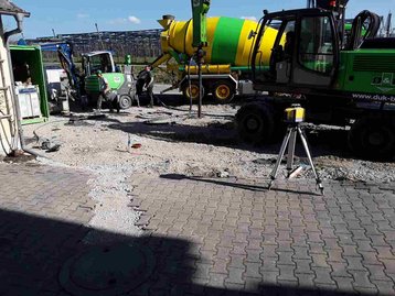 Arbeiten Gründung mit LKW