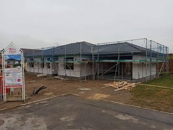 Bungalow 128 mit Gerüst