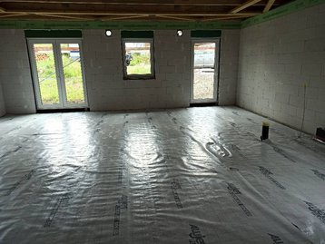 Fenster in neu gebautem Haus