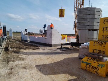 Anfang eines Rohbaus