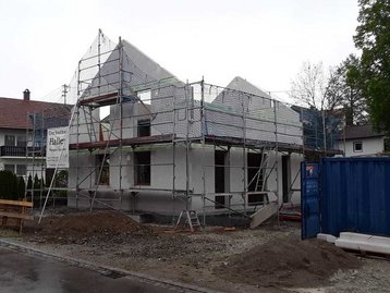 Obergeschoss von Haus wird gebaut