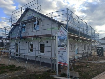 Haus mit Gerüst