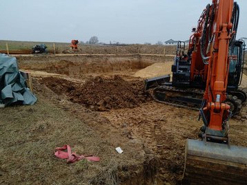 Bagger auf Baustelle