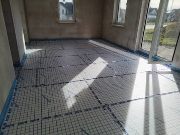 Haus auf Estrich vorbereitet