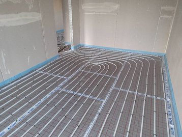 Einbau einer Fußbodenheizung