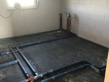 Rohinstallationen in einem Haus